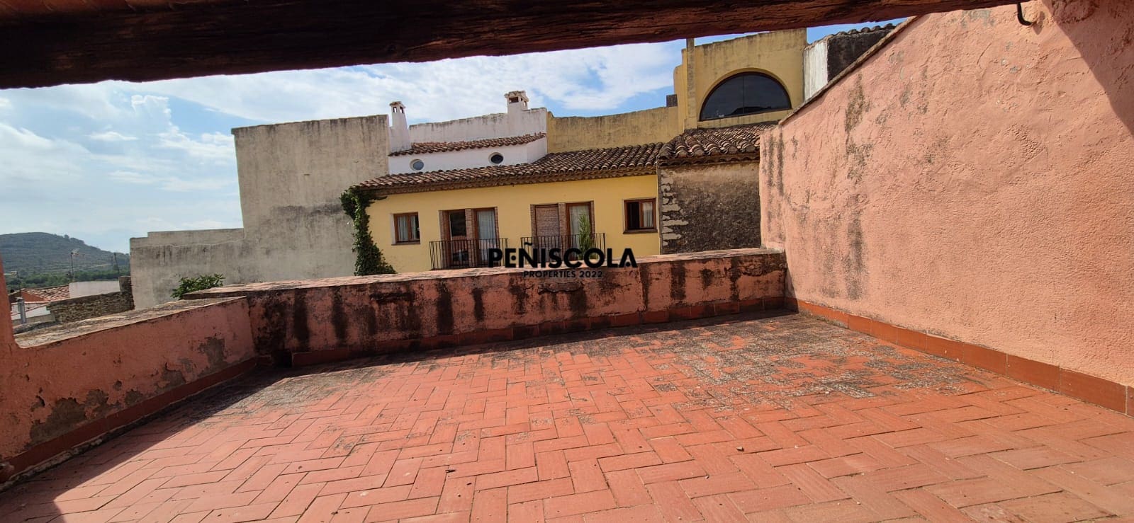Townhouse for sale in Chert / Xert - € 53,000 (Ref: 10001228)
