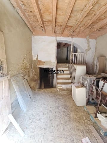 Townhouse for sale in Chert / Xert - € 53,000 (Ref: 10001228)