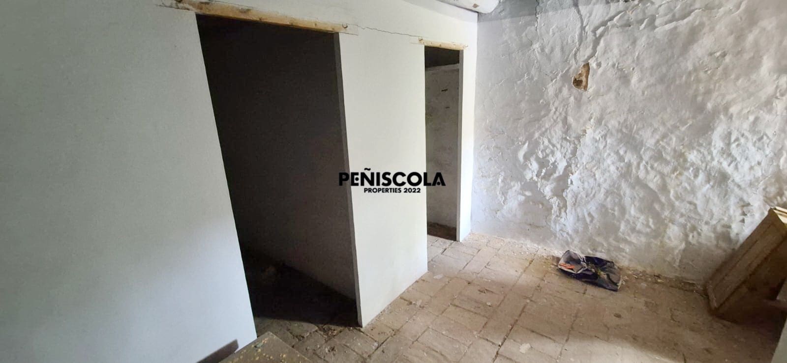 Townhouse for sale in Chert / Xert - € 53,000 (Ref: 10001228)