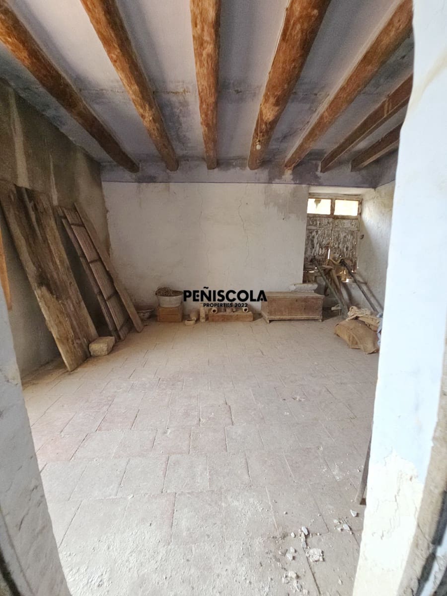 Townhouse for sale in Chert / Xert - € 53,000 (Ref: 10001228)
