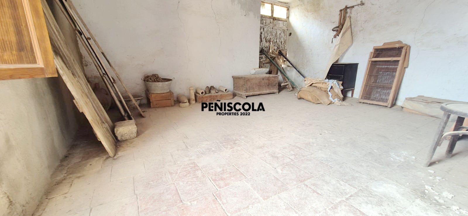 Townhouse for sale in Chert / Xert - € 53,000 (Ref: 10001228)