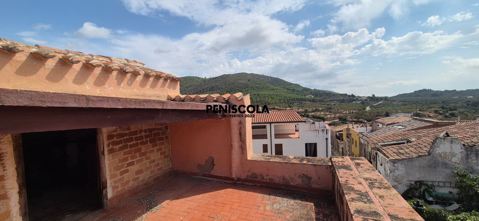 Townhouse for sale in Chert / Xert - € 53,000 (Ref: 10001228)