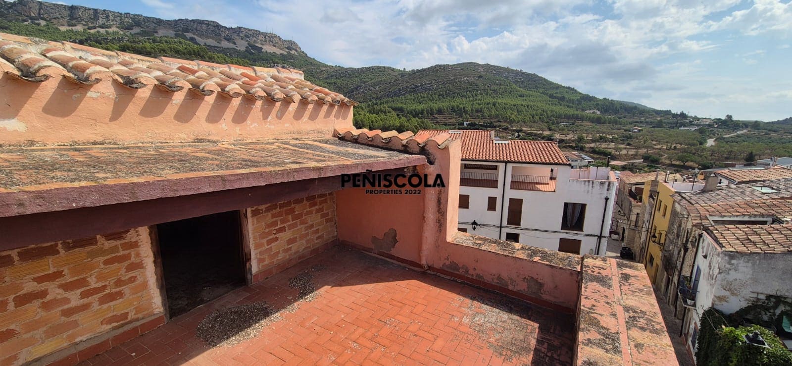 Townhouse for sale in Chert / Xert - € 53,000 (Ref: 10001228)