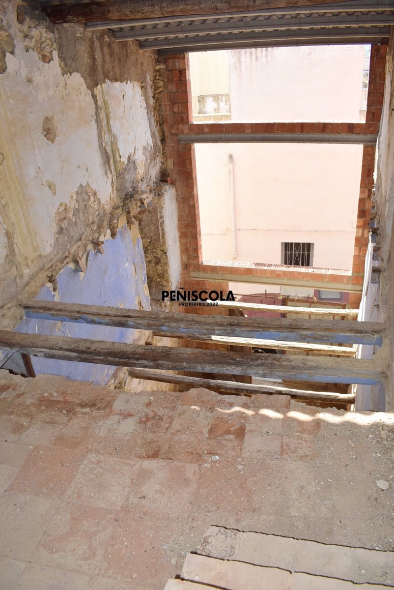 Hus till salu i Calig - 35 000 € (Ref: 10091521)
