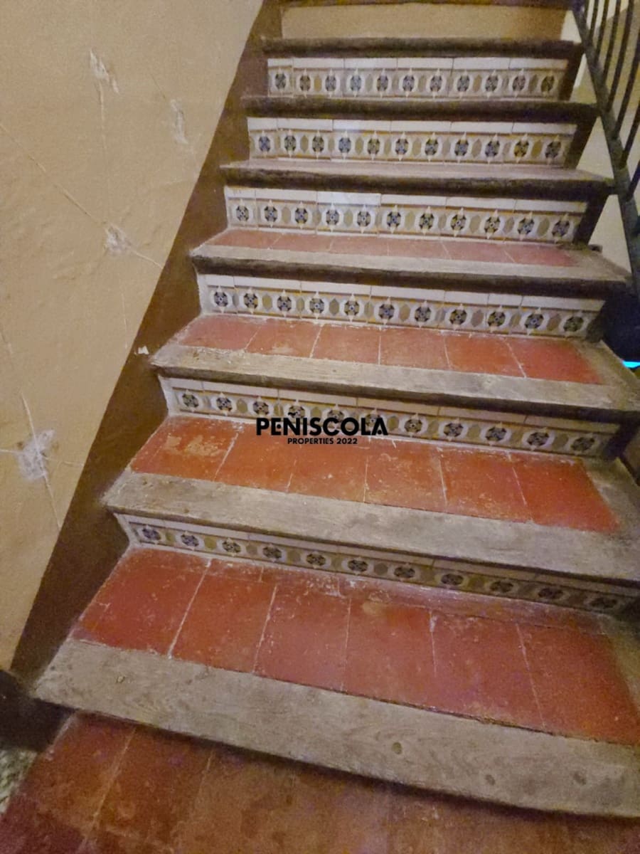 6 bedroom Townhouse for sale in Rossell - € 150,000 (Ref: 10100735)