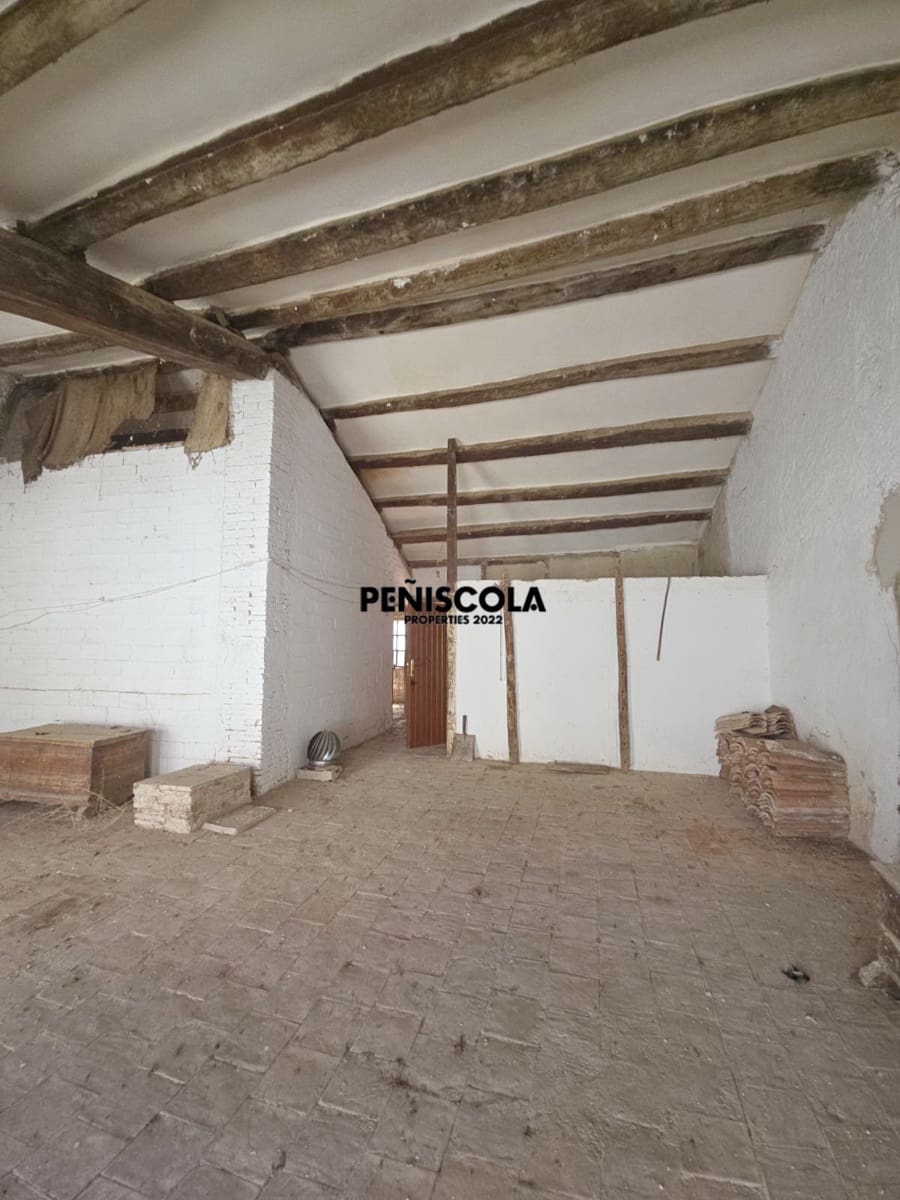 6 bedroom Townhouse for sale in Rossell - € 150,000 (Ref: 10100735)