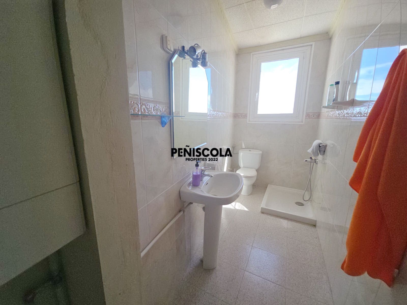 6 bedroom Townhouse for sale in Rossell - € 150,000 (Ref: 10100735)