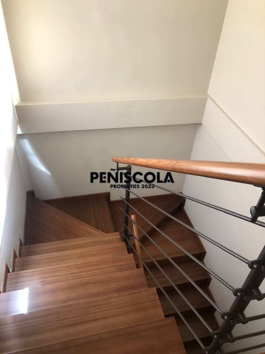 Casa de 4 habitaciones en Albentosa en venta con garaje - 430.000 € (Ref: 10134970)