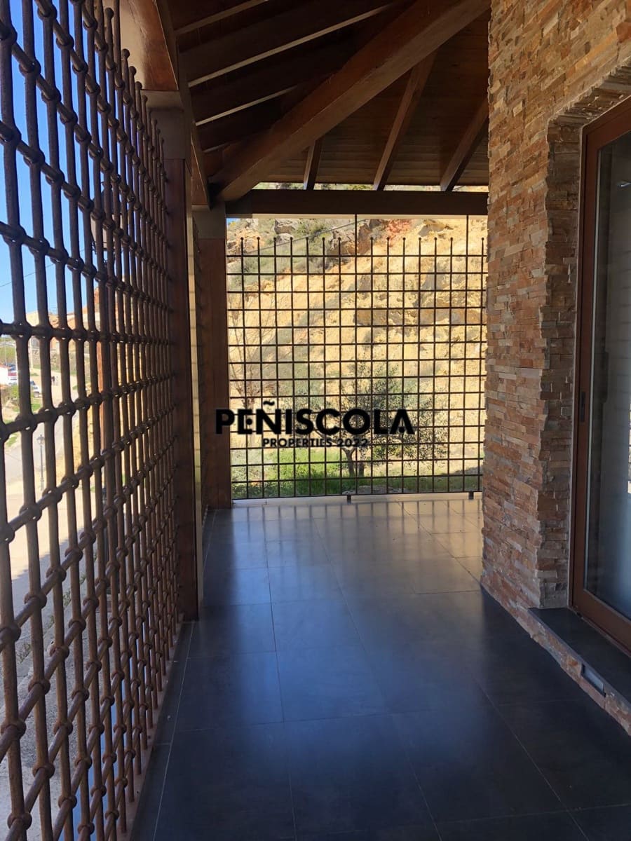 Casa de 4 habitaciones en Albentosa en venta con garaje - 430.000 € (Ref: 10134970)