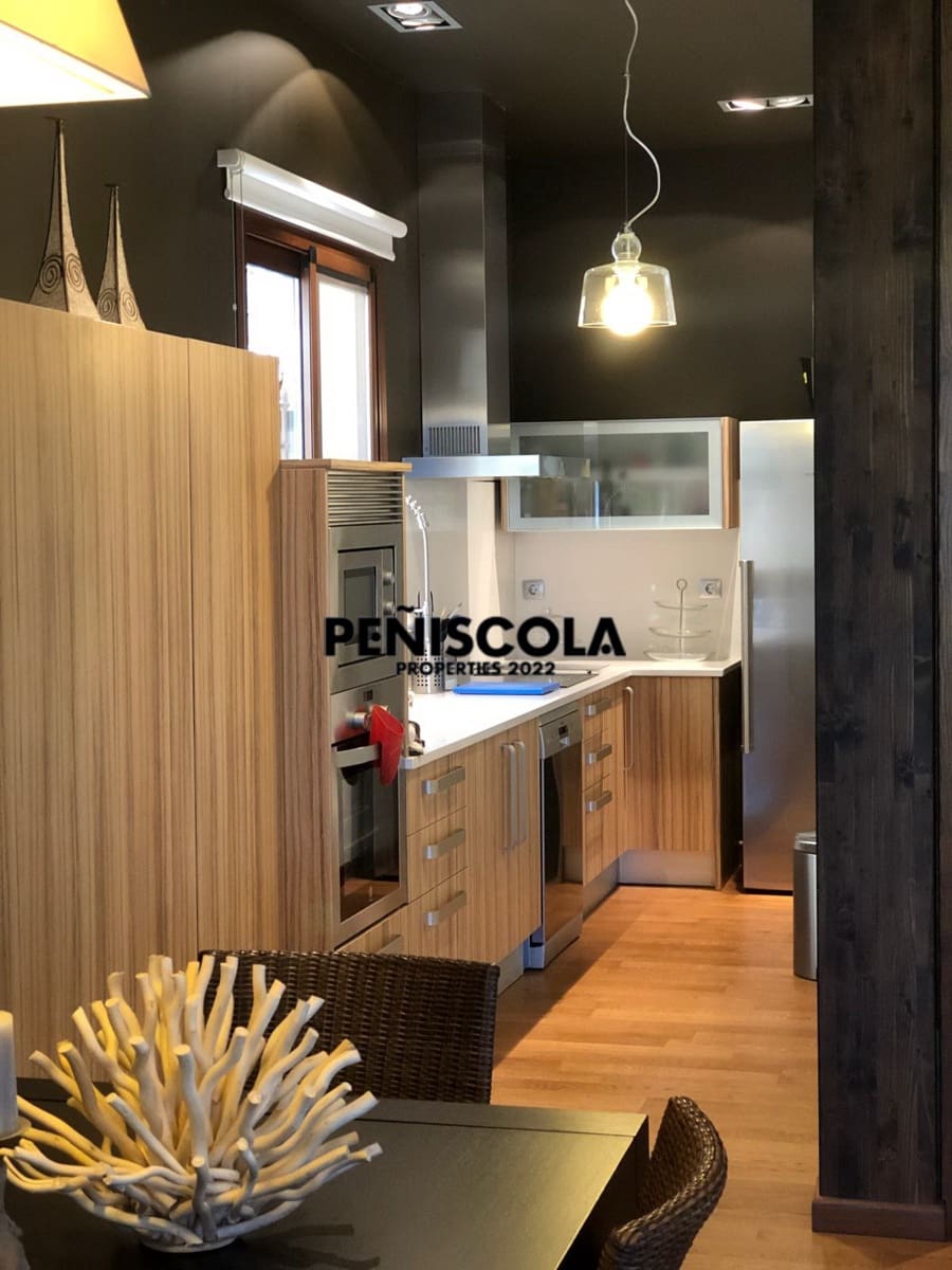 Casa de 4 habitaciones en Albentosa en venta con garaje - 430.000 € (Ref: 10134970)
