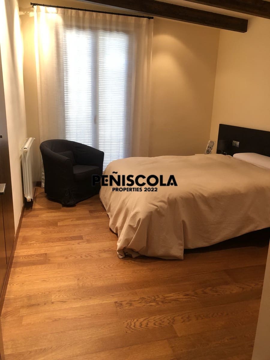 Casa de 4 habitaciones en Albentosa en venta con garaje - 430.000 € (Ref: 10134970)