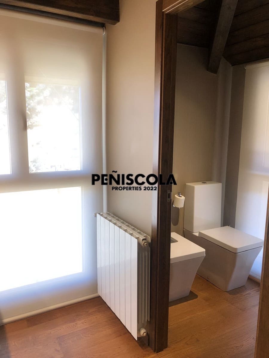 Casa de 4 habitaciones en Albentosa en venta con garaje - 430.000 € (Ref: 10134970)