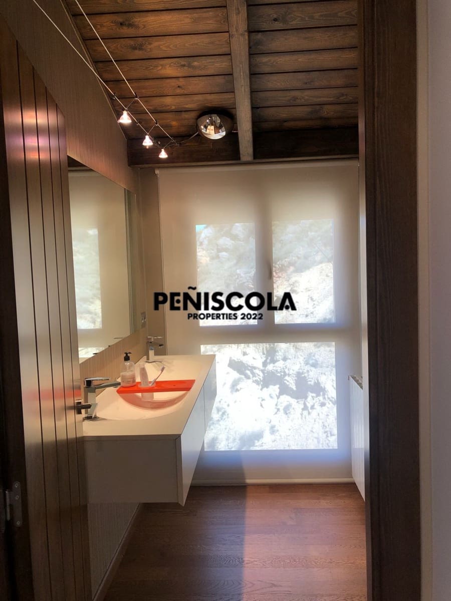 Casa de 4 habitaciones en Albentosa en venta con garaje - 430.000 € (Ref: 10134970)