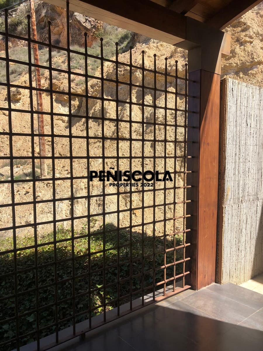 Casa de 4 habitaciones en Albentosa en venta con garaje - 430.000 € (Ref: 10134970)