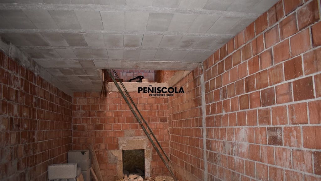 Townhouse for sale in Cervera del Maestre / Cervera del Maestrat - € 45,000 (Ref: 10158070)