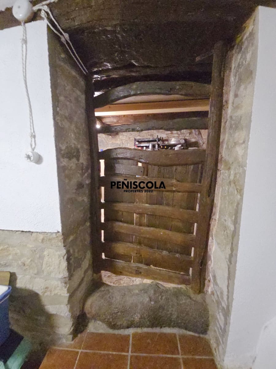 5 bedroom Finca/Country House for sale in Todolella - € 370,000 (Ref: 10165449)