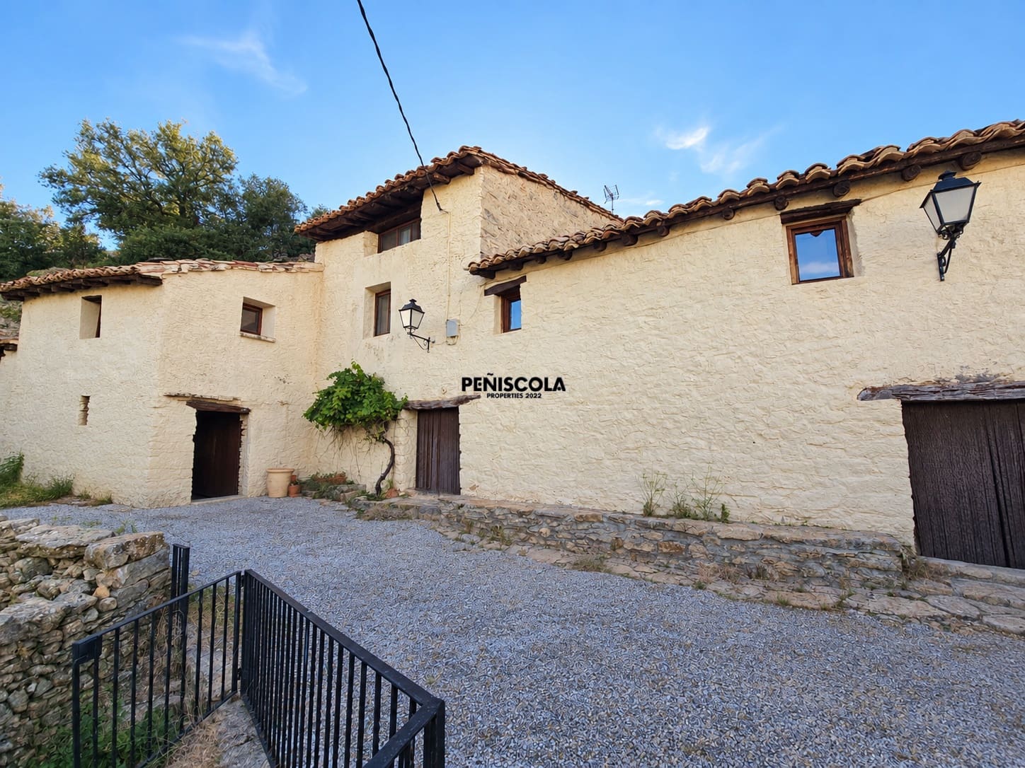5 bedroom Finca/Country House for sale in Todolella - € 370,000 (Ref: 10165449)