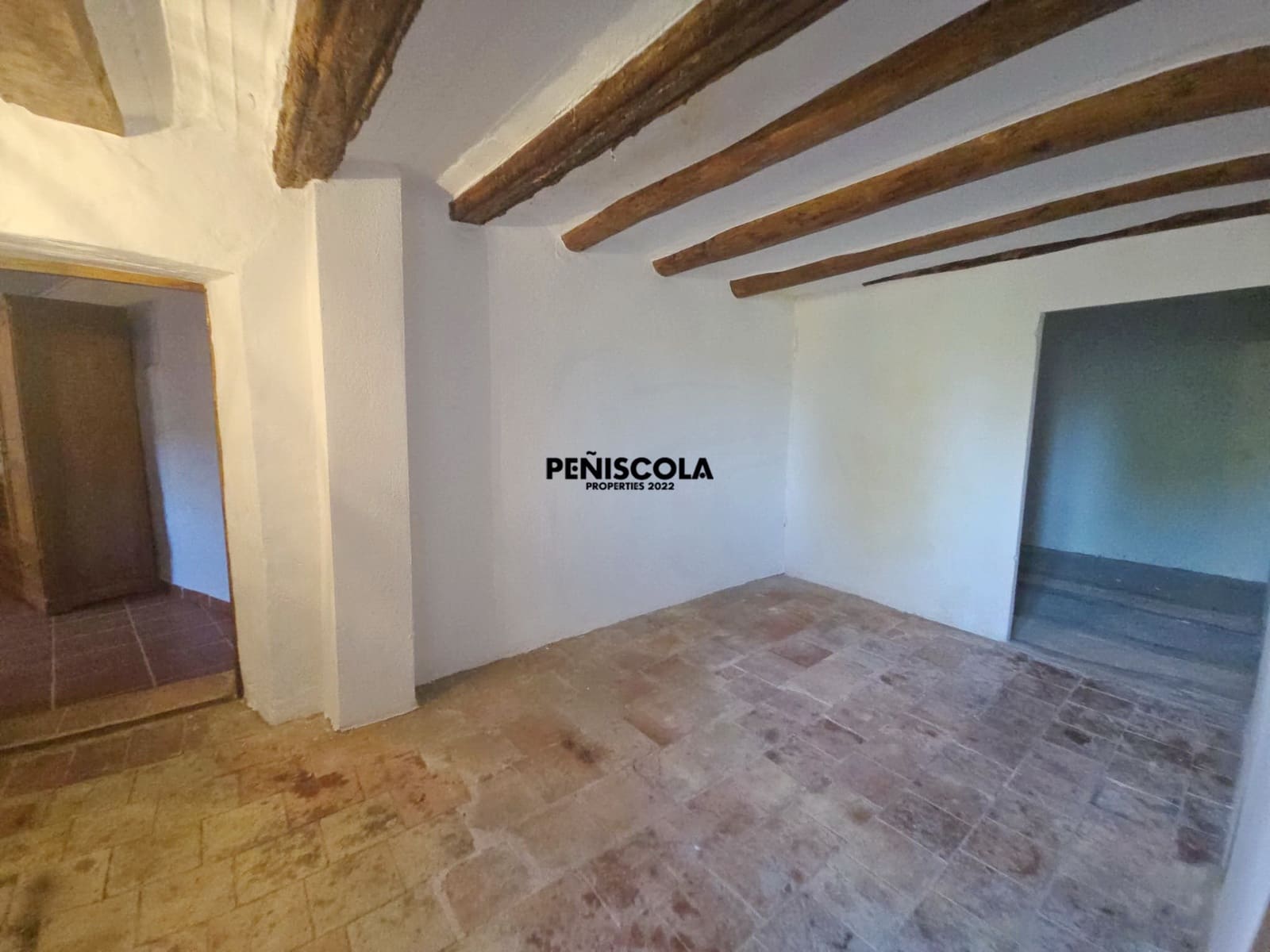5 bedroom Finca/Country House for sale in Todolella - € 370,000 (Ref: 10165449)