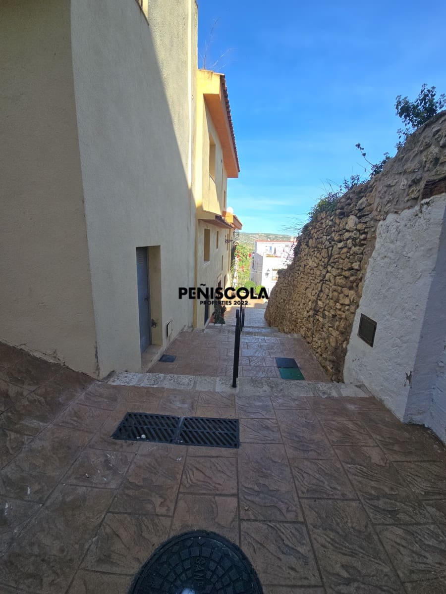 5 soveværelse Byhus til salg i Cervera del Maestre / Cervera del Maestrat med garage - € 140.000 (Ref: 10181601)