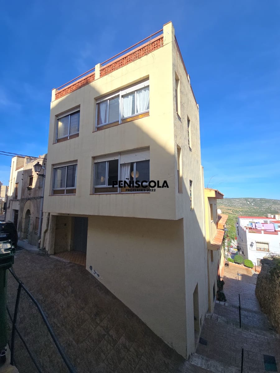 5 soveværelse Byhus til salg i Cervera del Maestre / Cervera del Maestrat med garage - € 140.000 (Ref: 10181601)