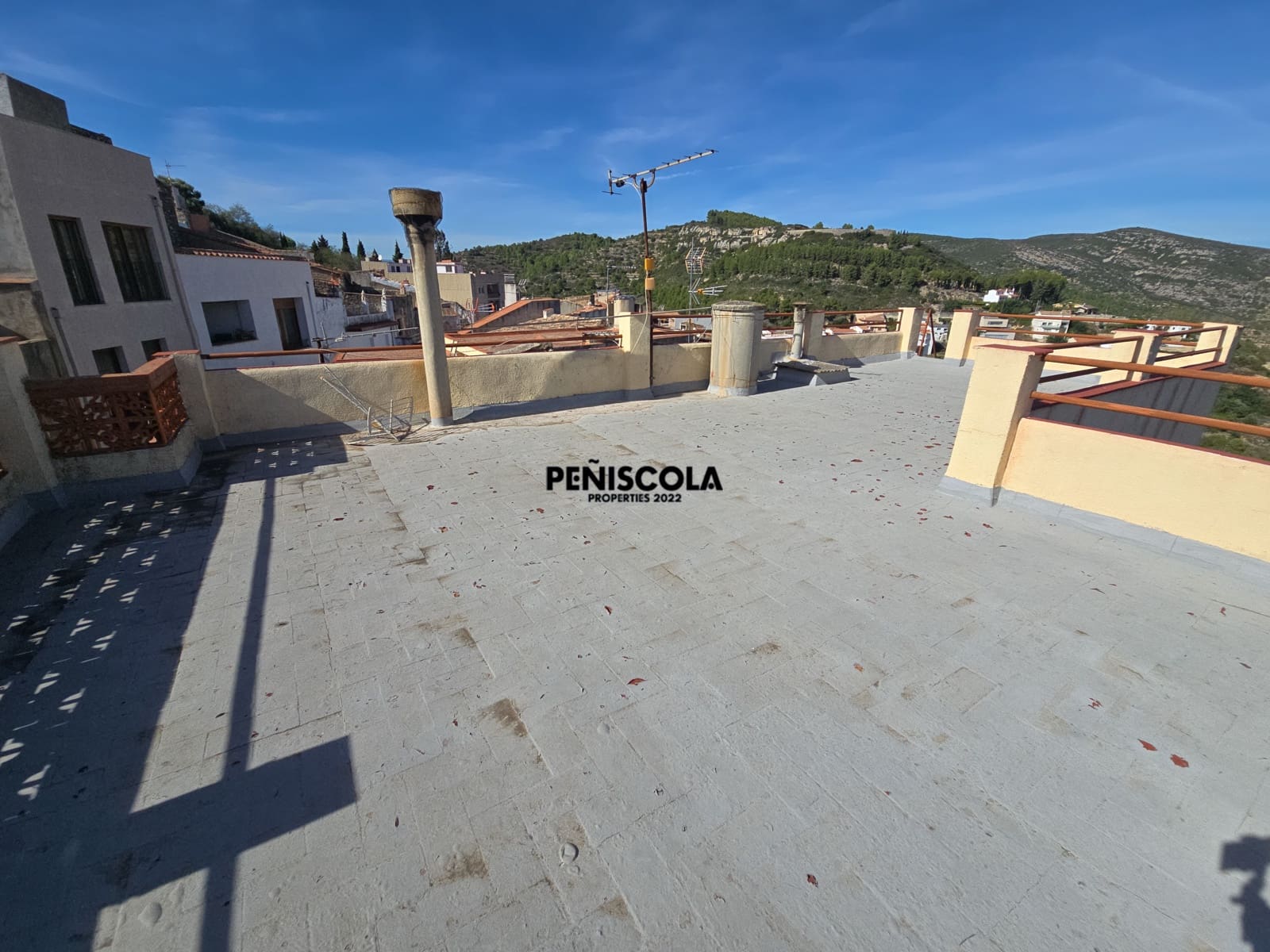 5 soveværelse Byhus til salg i Cervera del Maestre / Cervera del Maestrat med garage - € 140.000 (Ref: 10181601)