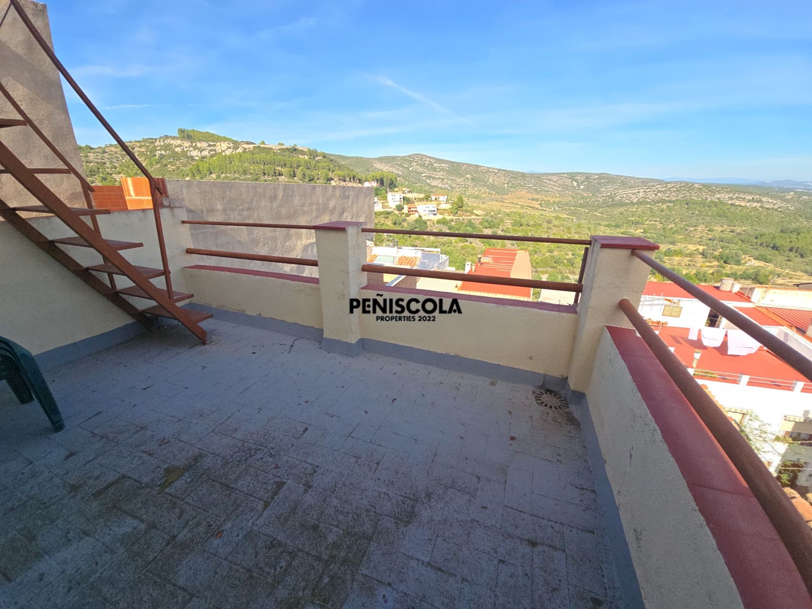 5 soveværelse Byhus til salg i Cervera del Maestre / Cervera del Maestrat med garage - € 140.000 (Ref: 10181601)
