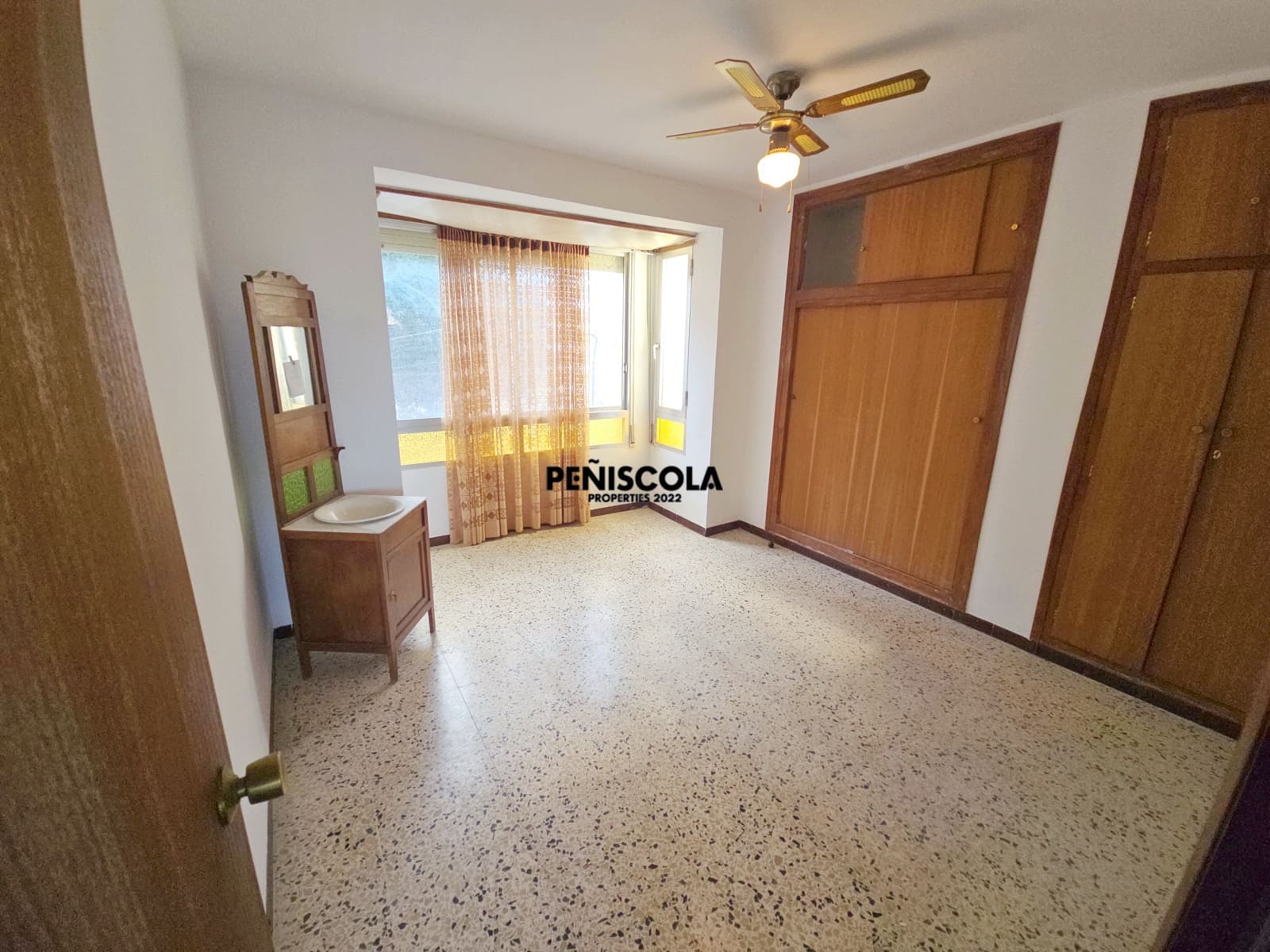 5 soveværelse Byhus til salg i Cervera del Maestre / Cervera del Maestrat med garage - € 140.000 (Ref: 10181601)