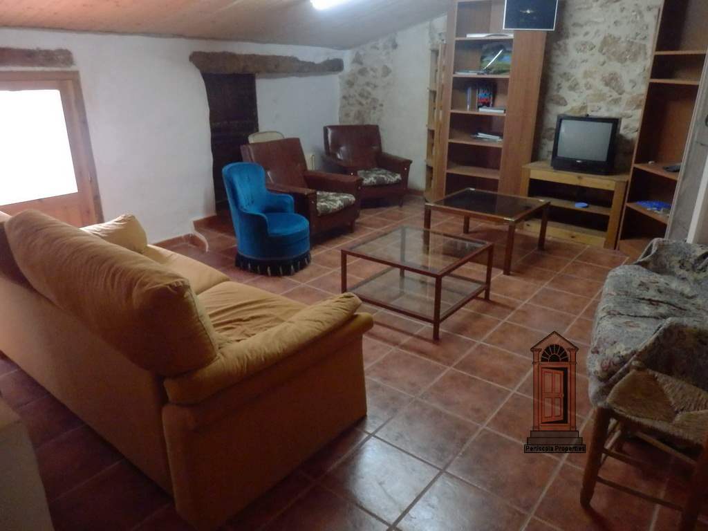 3 quarto Pousada para venda em Rossell - 75 000 € (Ref: 3596091)