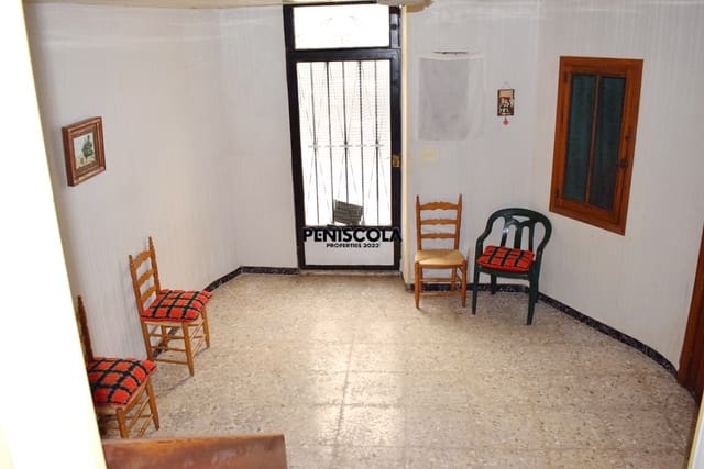 5 Zimmer Haus zu verkaufen in Tírig - 65.000 € (Ref: 3705842)