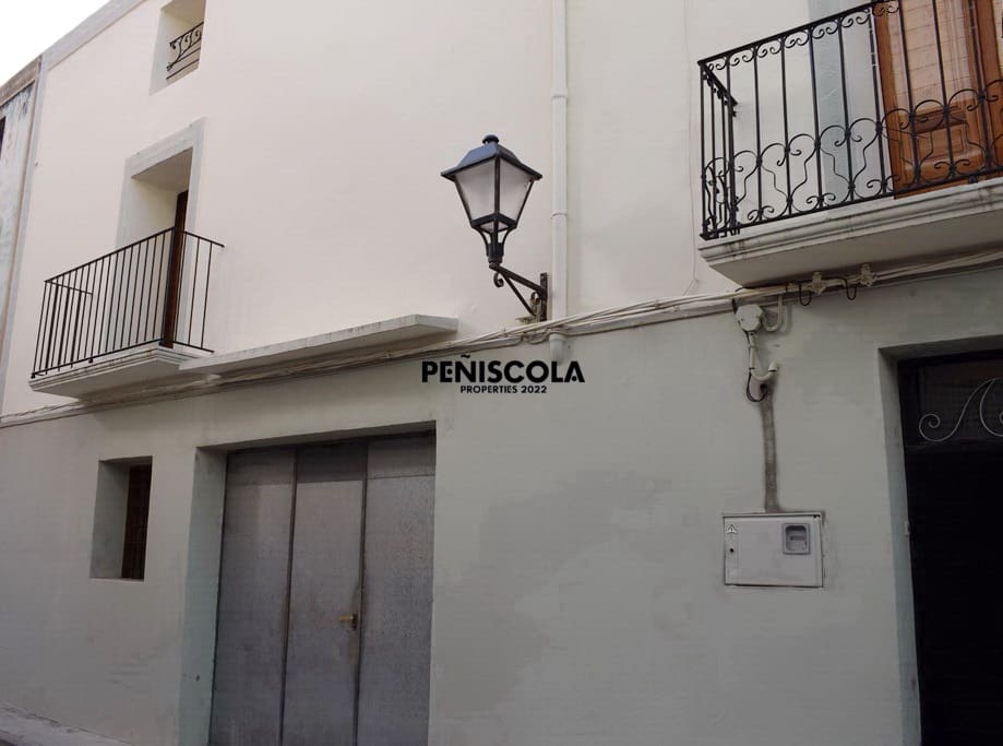 5 soveværelse Byhus til salg i Tirig - € 65.000 (Ref: 3705842)