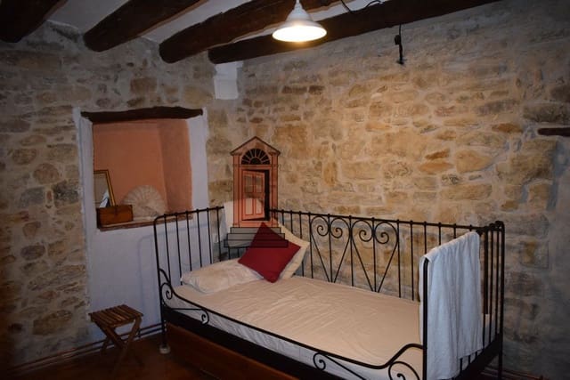 4 sypialnia Pensjonat na sprzedaż w Chert / Xert - 155 000 € (Ref: 3735179)