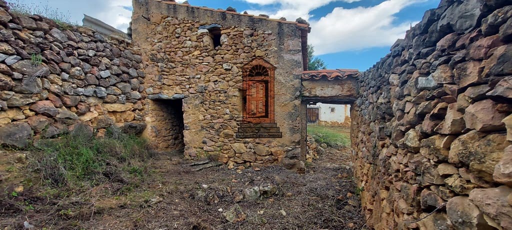 2 soveværelse Finca/Landehus til salg i Sierra Engarceran - € 48.000 (Ref: 6100165)