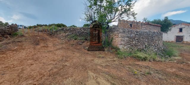 2 bedroom Finca/Country House for sale in Sierra Engarcerán - € 48,000 (Ref: 6100165)