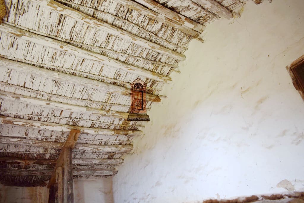 2 soveværelse Finca/Landehus til salg i Sierra Engarceran - € 48.000 (Ref: 6100165)