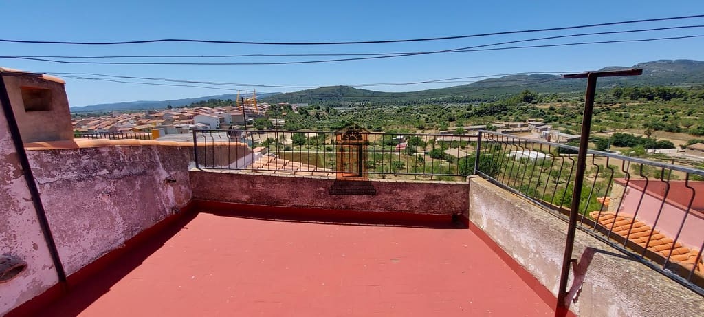 3 soveværelse Byhus til salg i Chert / Xert - € 95.000 (Ref: 6242543)