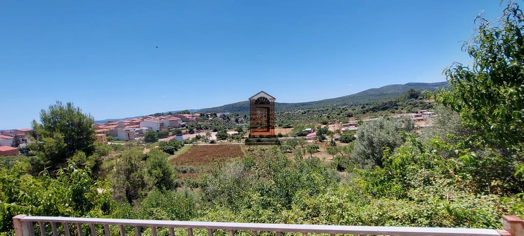 3 soveværelse Byhus til salg i Chert / Xert - € 95.000 (Ref: 6242543)