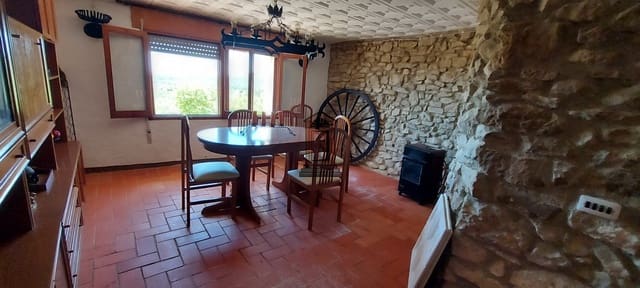 3 makuuhuone Omakotitalo myytävänä paikassa Chert / Xert - 95 000 € (Ref: 6242543)