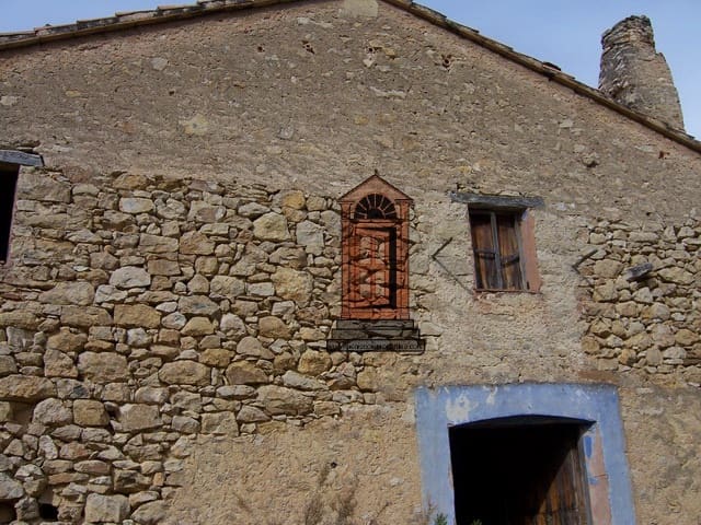 Finka/Dom wiejski na sprzedaż w Vilar de Canes - 48 000 € (Ref: 6278605)