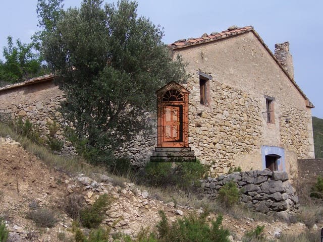 Finka/Dom wiejski na sprzedaż w Vilar de Canes - 48 000 € (Ref: 6278605)