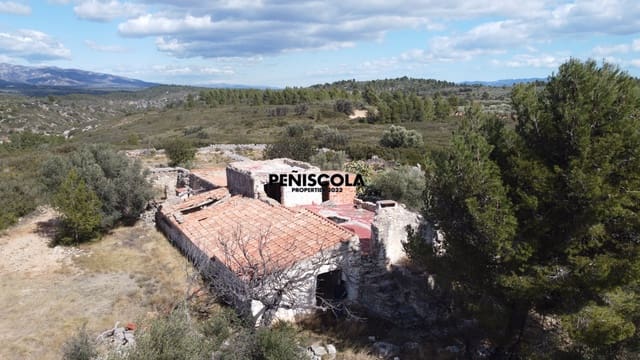 Finca/Country House for sale in Canet lo Roig - € 60,000 (Ref: 8163347)