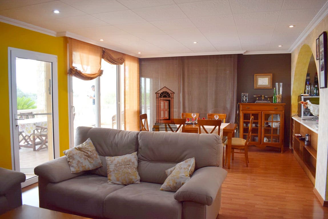 4 soveværelse Villa til salg i Vinaros - € 466.000 (Ref: 8395894)