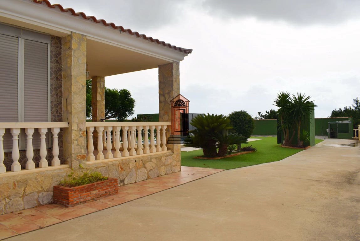 4 soveværelse Villa til salg i Vinaros - € 466.000 (Ref: 8395894)