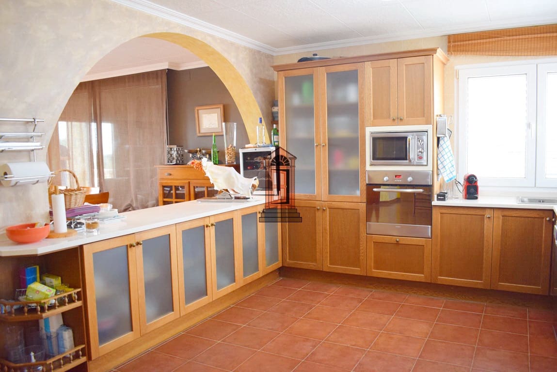 4 soveværelse Villa til salg i Vinaros - € 466.000 (Ref: 8395894)