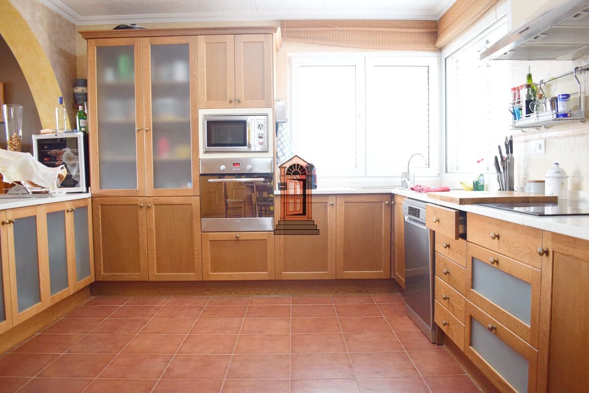 4 soveværelse Villa til salg i Vinaros - € 466.000 (Ref: 8395894)