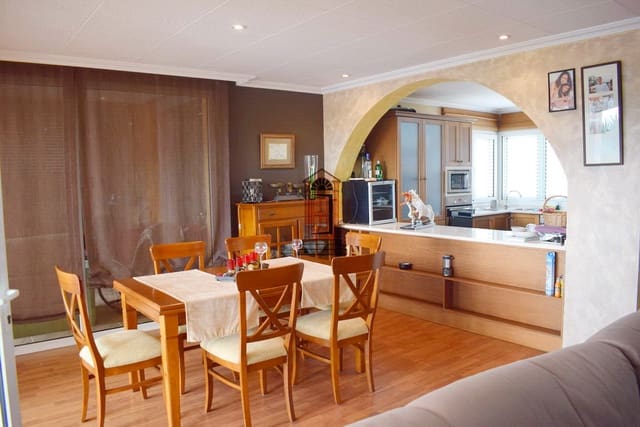 4 slaapkamer Villa te koop in Vinaròs - € 466.000 (Ref: 8395894)