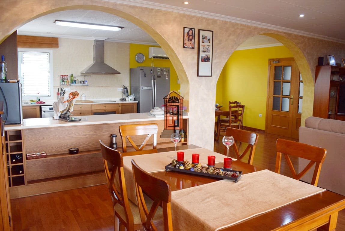 4 soveværelse Villa til salg i Vinaros - € 466.000 (Ref: 8395894)