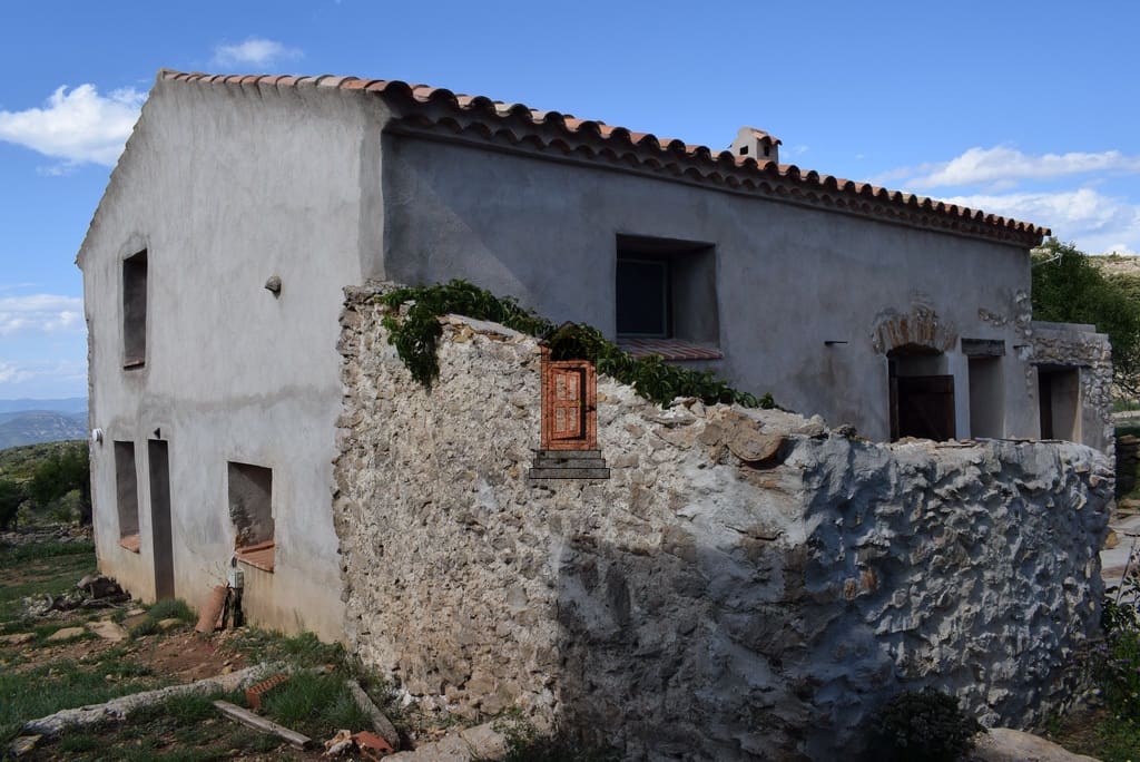 3 soveværelse Finca/Landehus til salg i Albocasser - € 195.000 (Ref: 8657548)