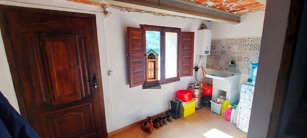 3 soveværelse Finca/Landehus til salg i Albocasser - € 195.000 (Ref: 8657548)