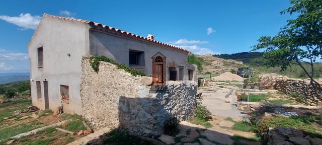 3 bedroom Finca/Country House for sale in Albocàsser - € 195,000 (Ref: 8657548)