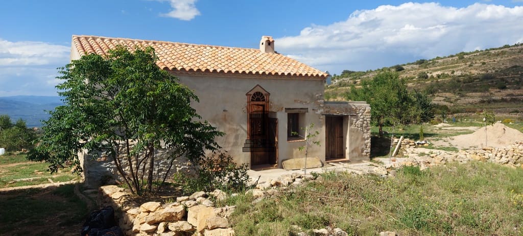 3 soveværelse Finca/Landehus til salg i Albocasser - € 195.000 (Ref: 8657548)